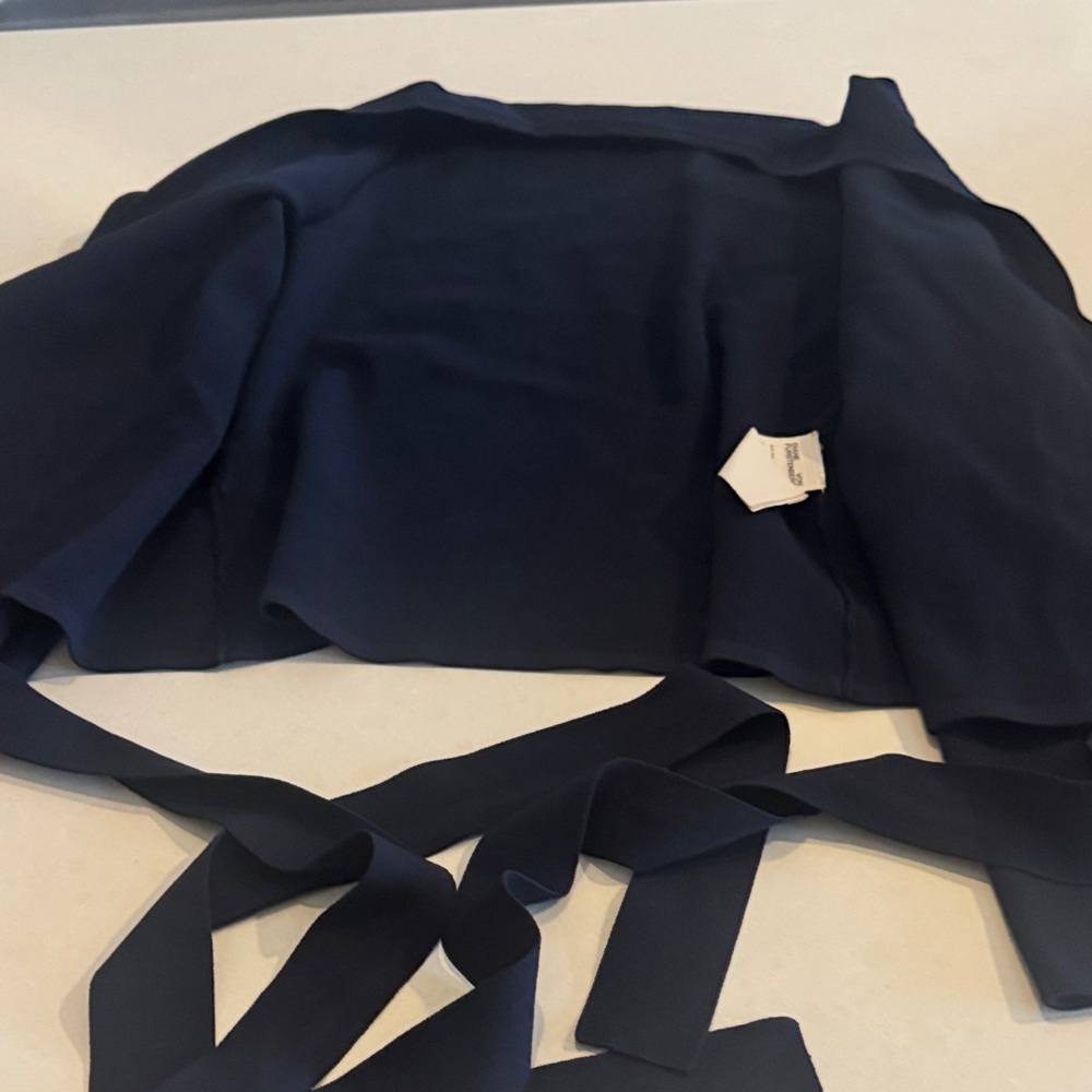 DVF Navy Blue Wrap Cardigan size M - Picture 5 of 5